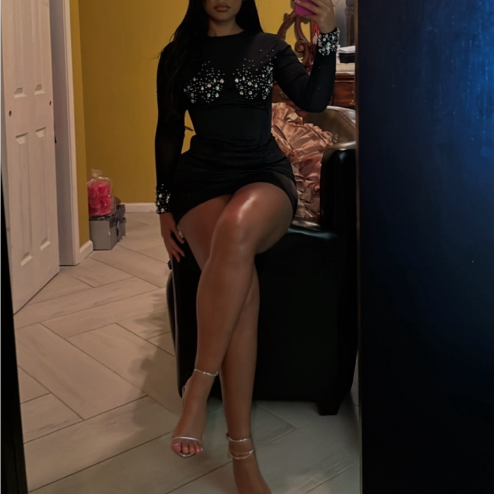 House Of Cb Anastasia - image 2